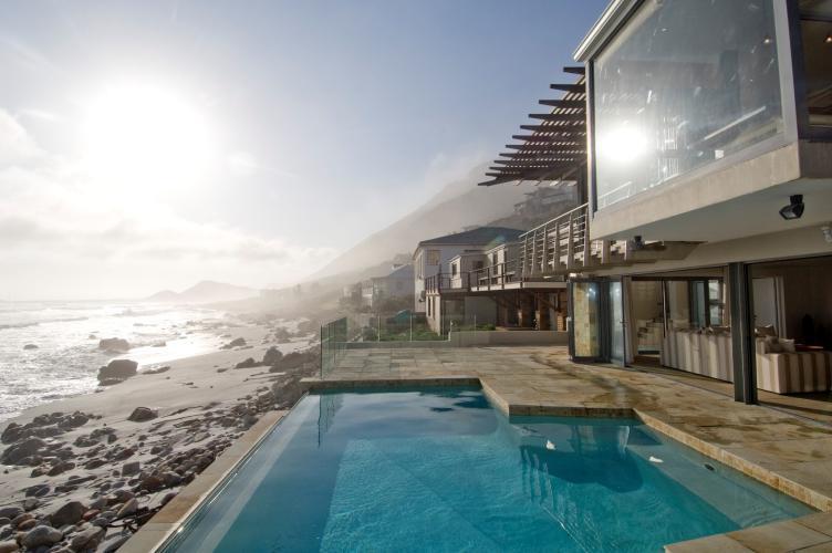 Misty Cliffs villa Cape Town, South Africa