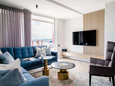 Chic Lounge with Harbour Views at 413 Harbour Bridge