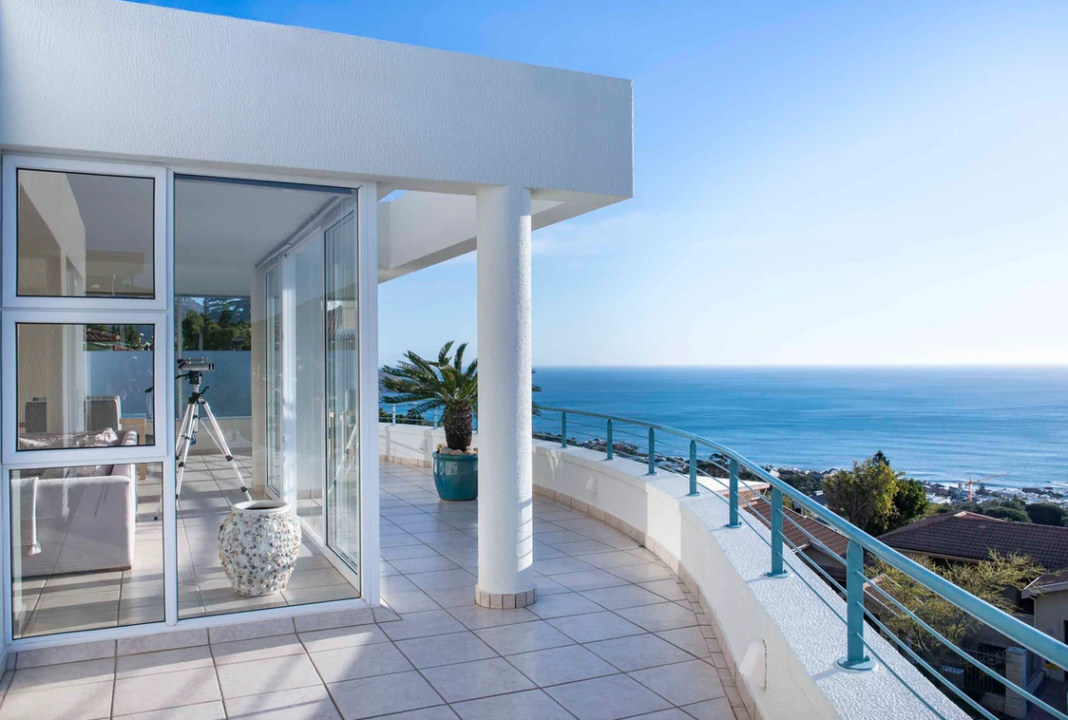 View of 1280 Dolphin Bay Way, Sarasota, FL 34242 - Robb Report