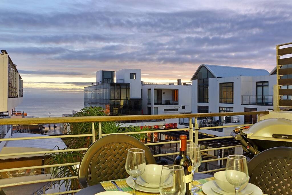 Eden On The Bay 129 Bloubergstrand Cape Town