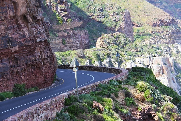 Chapmans Peak - attractions that define Cape Town