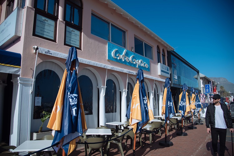 Best Camps Bay Bars For Celeb-Spotting in Cape Town - Cafe Caprice
