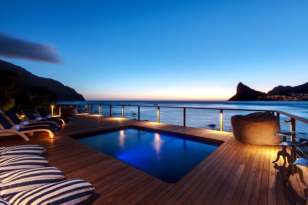 beachfront accommodations in Cape Town