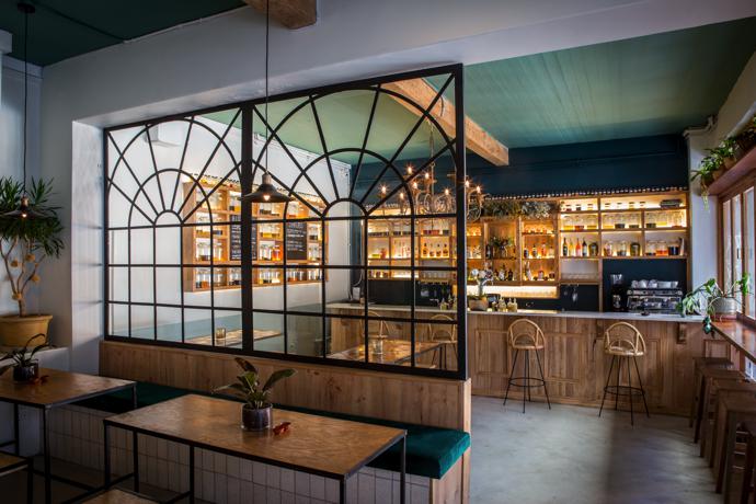cocktail bars in Cape Town