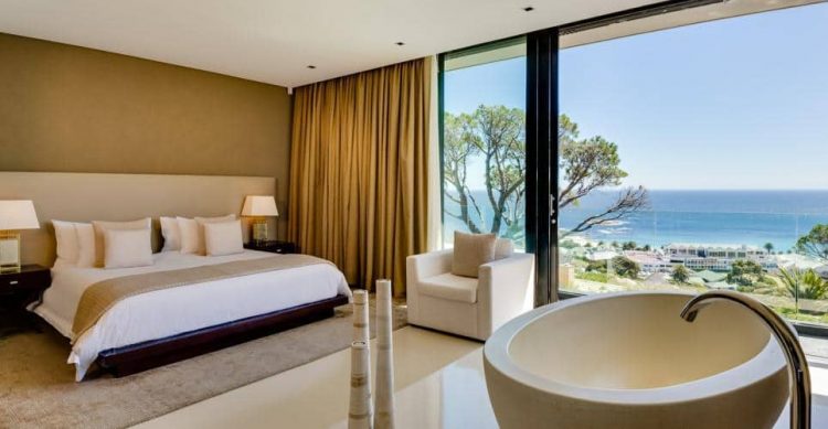 10 Luxury Villas in Cape Town With the Most Breathtaking Views - Modern Hideaway