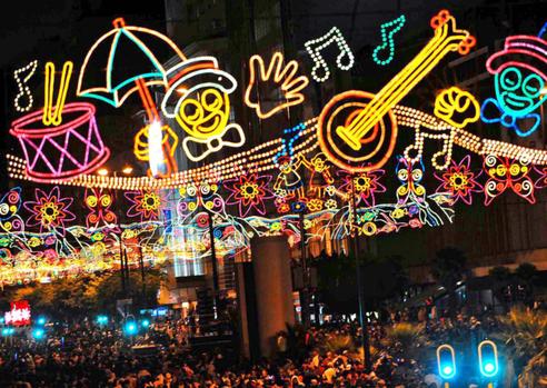 Things To Know About Adderley Street Christmas Lights In Cape Town - cometocapetown.com