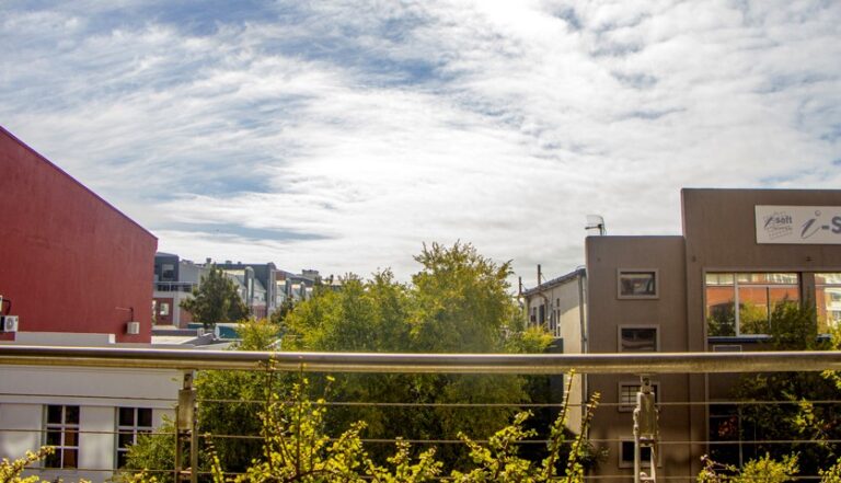 BAILEY BALCONY VIEW