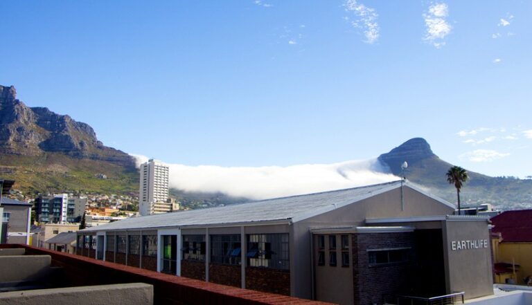 CELIA BALCONY VIEW