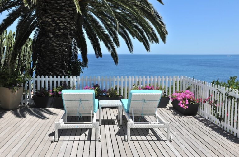 Neptune decking