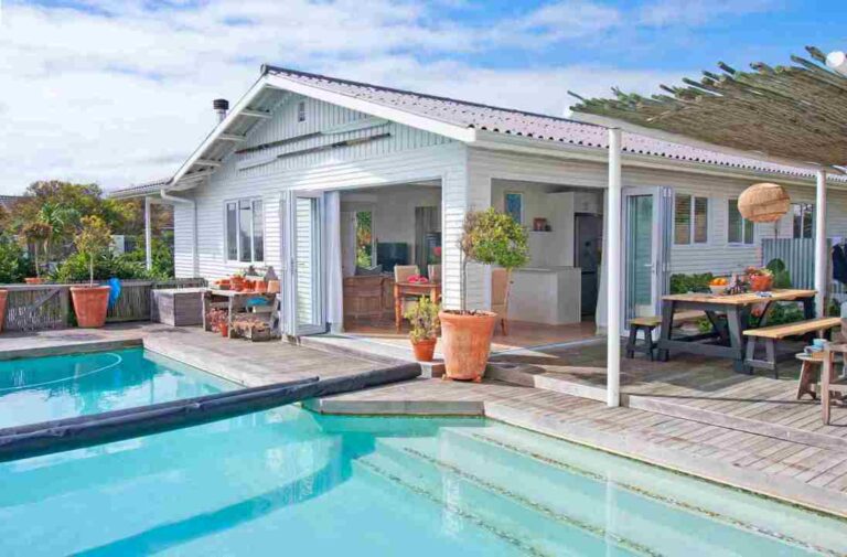 SF_pool-view-to-house-1_14_11zon