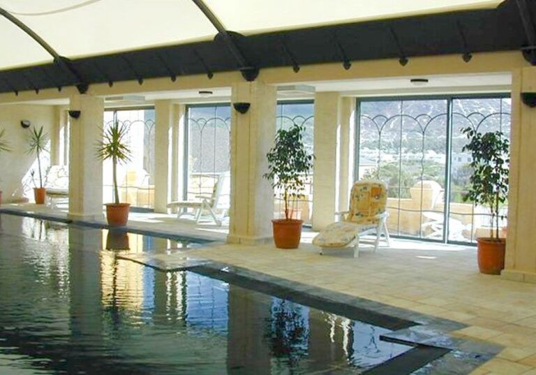 pool-best-886x620