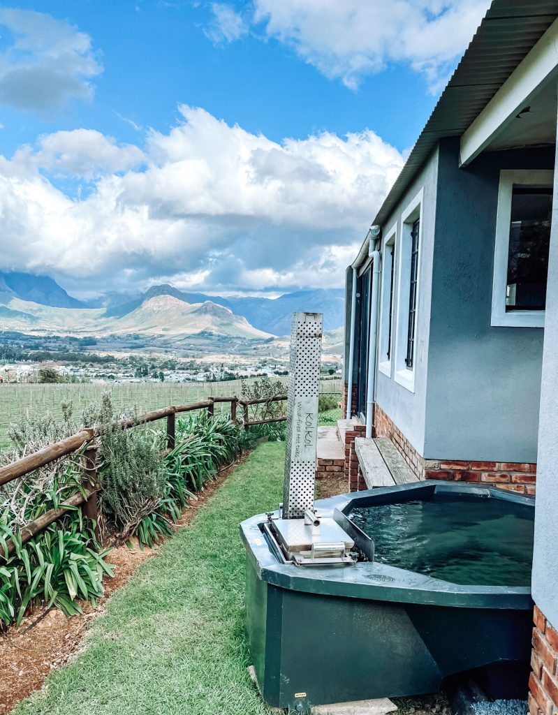 Hottub-pinotage-scaled