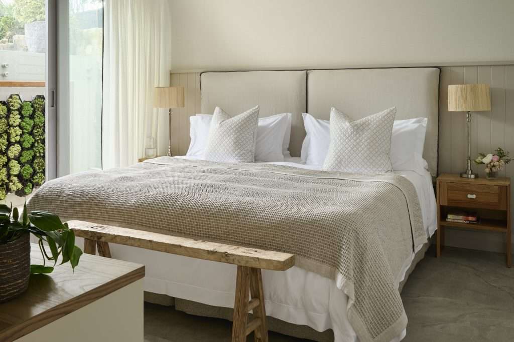 Nalu Villa, Glen Beach, Cape Town, South Africa. Client: Zambezi Crescent. Interior Designer & Stylist: Jena Gradwell. Photographer: Mark Williams.