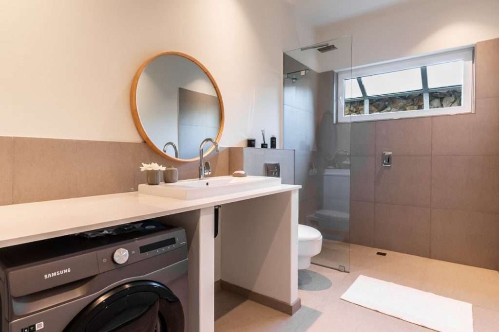 Thabisa-penthouse-Bathroom-4.jpg