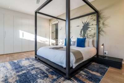 Thabisa-penthouse-Bedroom-1-Master-400x267.jpg