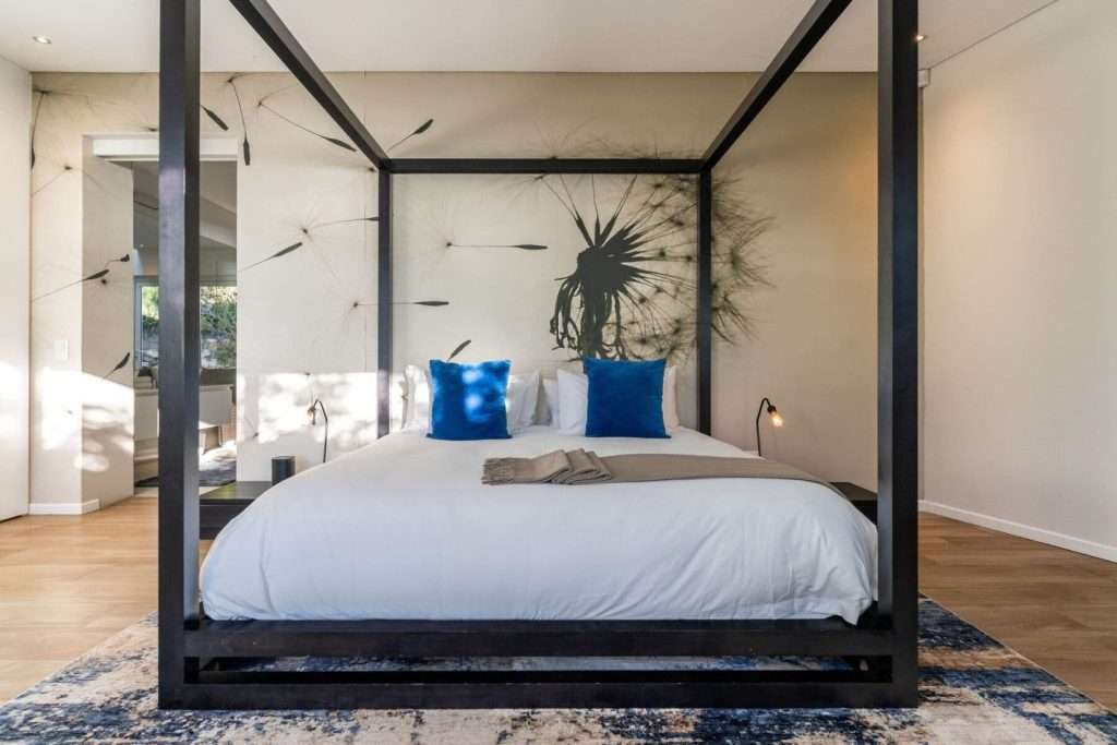 Thabisa-penthouse-Bedroom-1-Master1.jpg