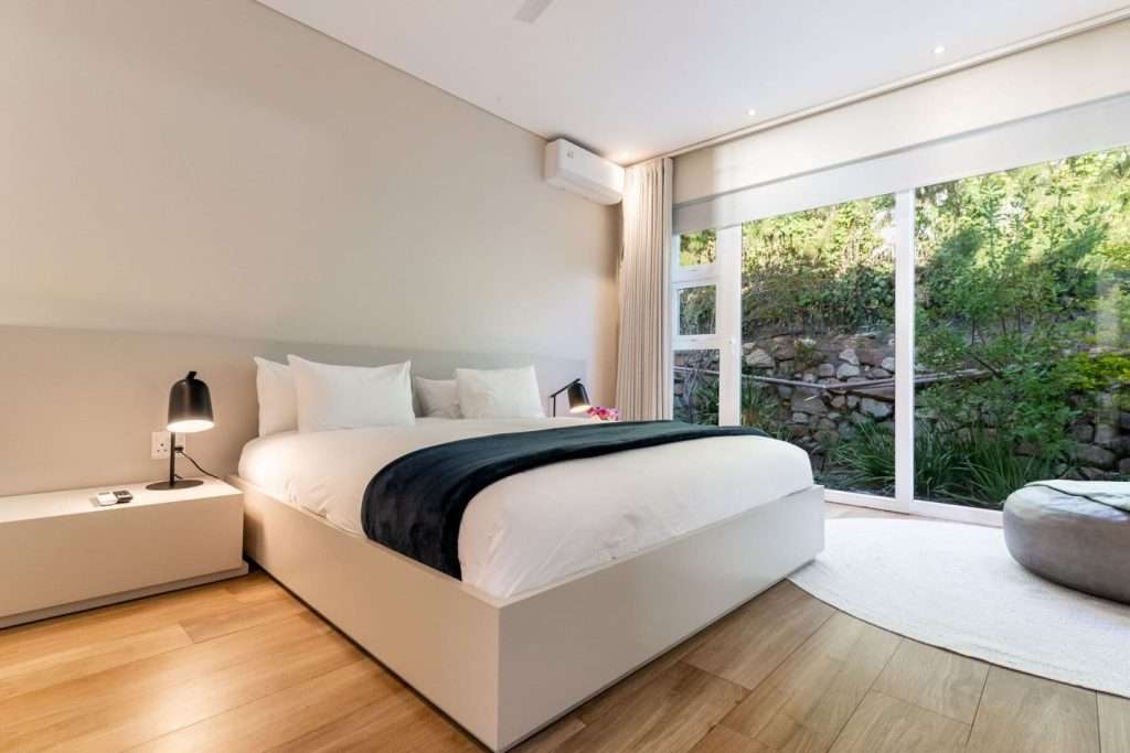 Thabisa-penthouse-Bedroom-2-1024x683.jpg