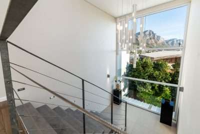 Thabisa-penthouse-Staircase-400x267.jpg